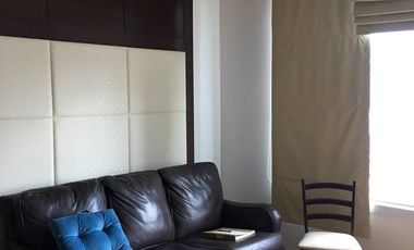 For rent 3 bedrooms condo in Bang Rak, Bangkok