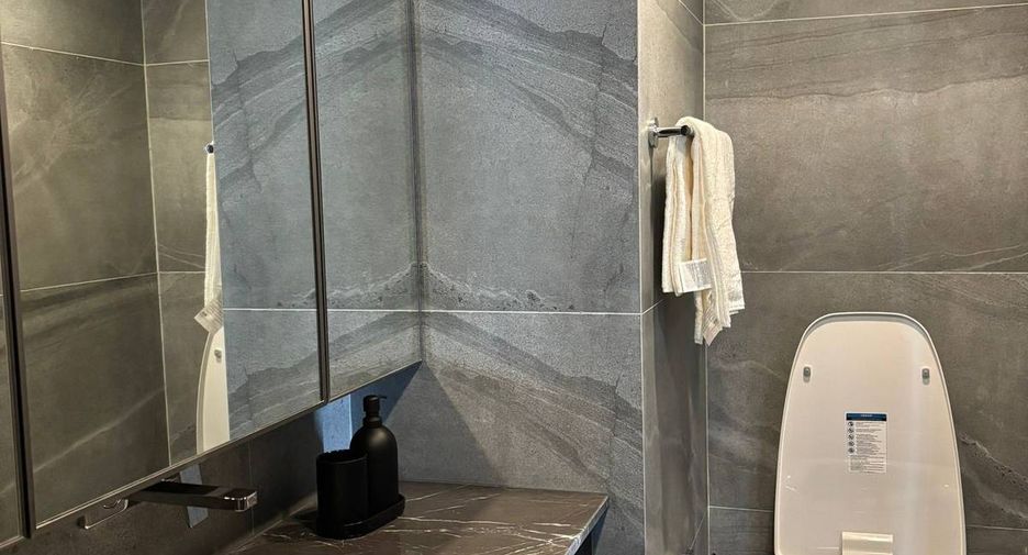 For sale 1 bed condo in Ratchathewi, Bangkok