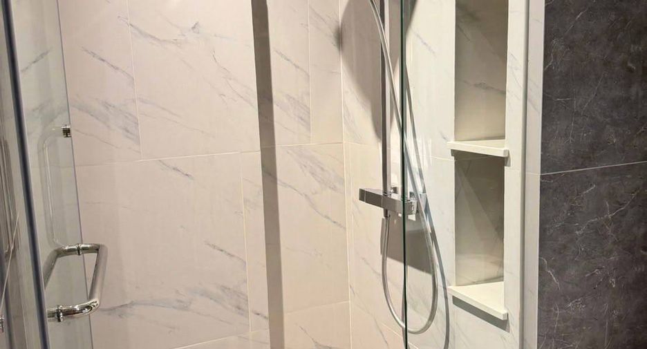 For rent 1 bed condo in Huai Khwang, Bangkok