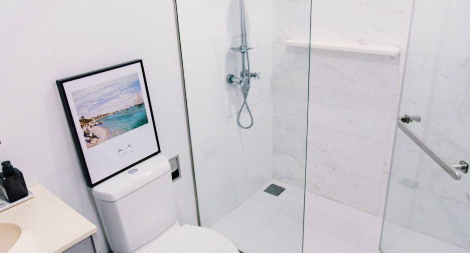 For sale 2 bedrooms condo in Watthana, Bangkok