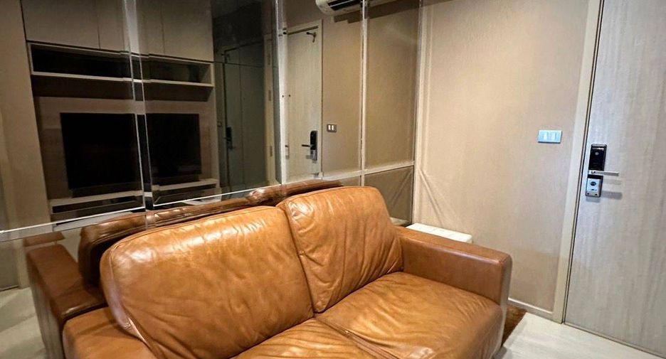 For sale 1 bed condo in Khlong Toei, Bangkok