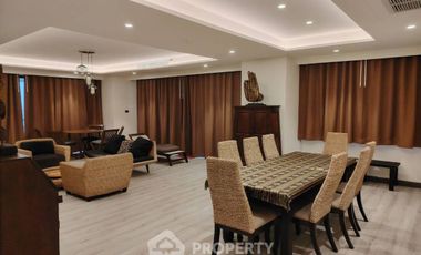 For rent 3 bedrooms condo in Bang Kho Laem, Bangkok