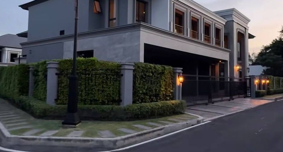 For rent and for sale 5 bedrooms house in Khan Na Yao, Bangkok
