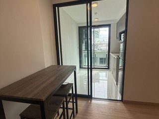 Condo en alquiler de 1 habitaciones en Bang Phlat, Bangkok