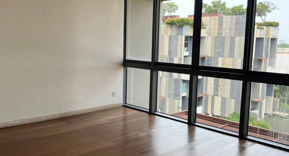 For sale 3 bedrooms condo in Yan Nawa, Bangkok