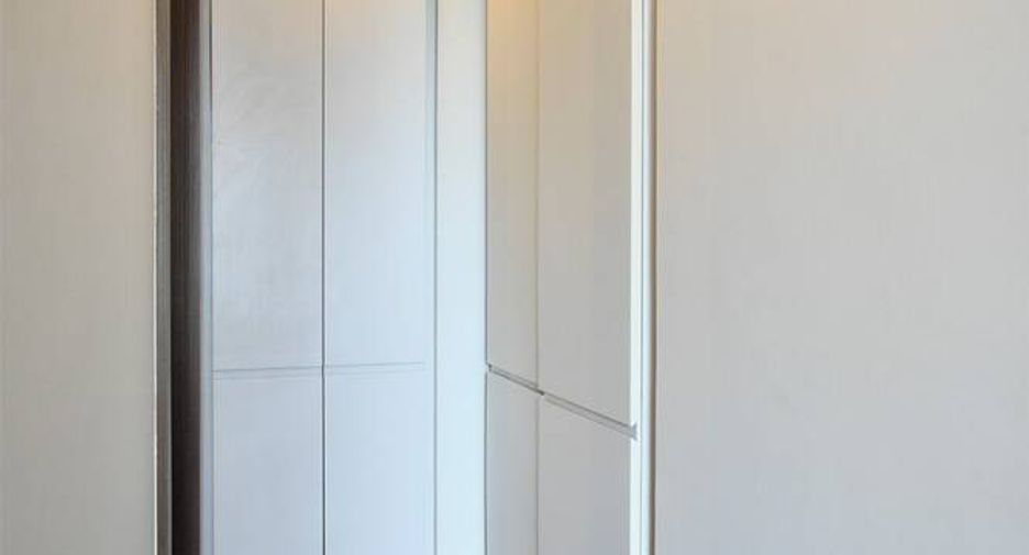 For sale 1 bed condo in Watthana, Bangkok