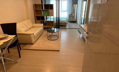 Wohnung zum Kauf mit 1 Zimmer in Phra Khanong, Bangkok