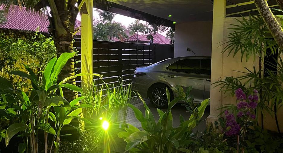 For rent 3 bedrooms house in Sattahip, Chonburi