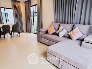 For rent 3 bedrooms townhouse in Lat Krabang, Bangkok