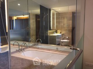 For sale 1 bed condo in Pathum Wan, Bangkok