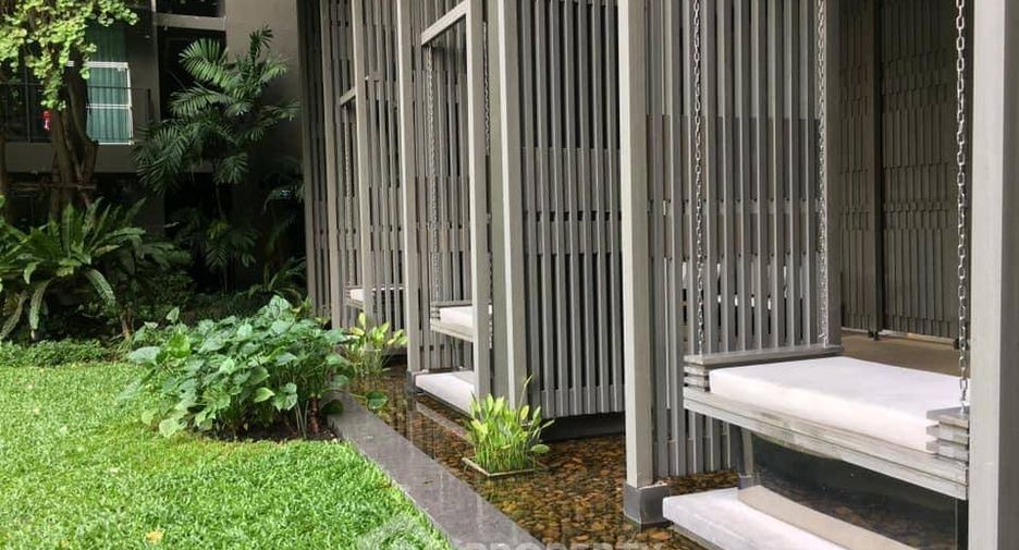 For sale 2 bedrooms condo in Lat Phrao, Bangkok