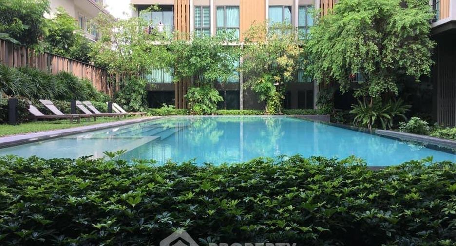 For sale 2 bedrooms condo in Lat Phrao, Bangkok