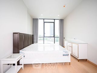 Продажа 2 спальни кондо в Щаттхана, Бангкок