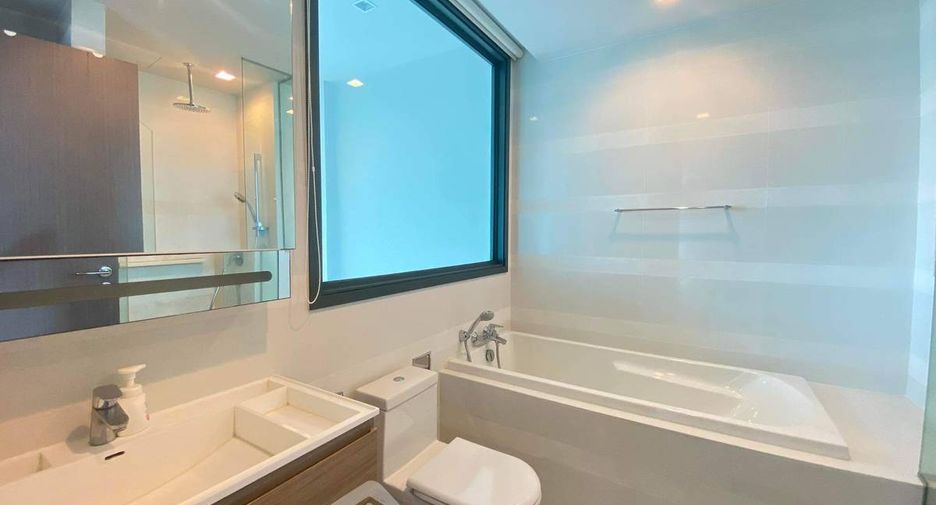 For sale 2 bedrooms condo in Khlong Toei, Bangkok