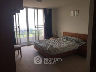 Wohnung zum Kauf mit 2 Zimmer in Si Racha, Chonburi