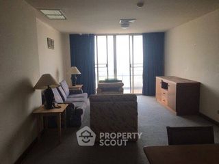 Wohnung zum Kauf mit 2 Zimmer in Si Racha, Chonburi