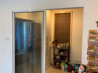 For sale 2 bedrooms condo in Yan Nawa, Bangkok