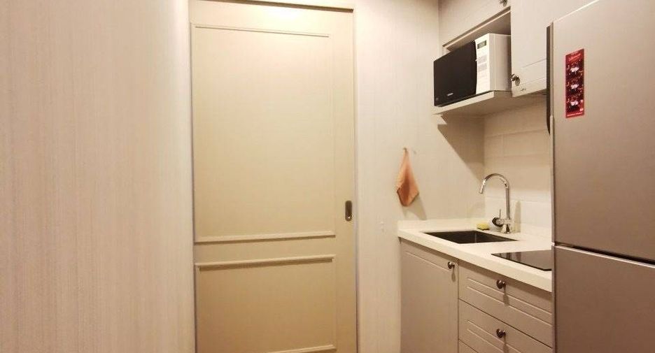 For sale 1 bed condo in Phaya Thai, Bangkok