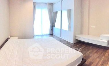 For sale 2 bedrooms condo in Phra Khanong, Bangkok