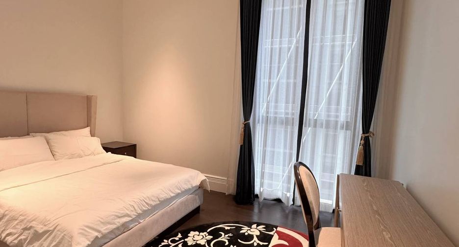 For sale 2 bedrooms condo in Pathum Wan, Bangkok