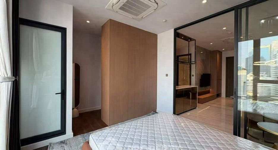 For rent 1 bed condo in Sathon, Bangkok
