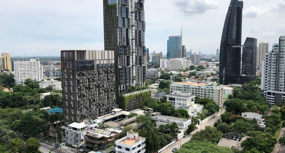 Condo en alquiler de 2 habitaciones en Khlong Toei, Bangkok