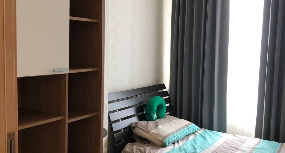 Condo en alquiler de 2 habitaciones en Khlong Toei, Bangkok