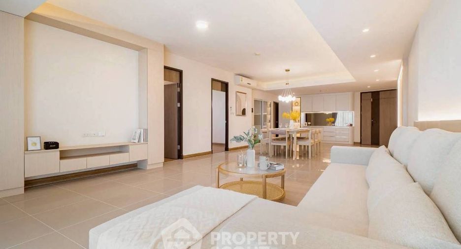 For rent 3 bedrooms condo in Bang Kho Laem, Bangkok