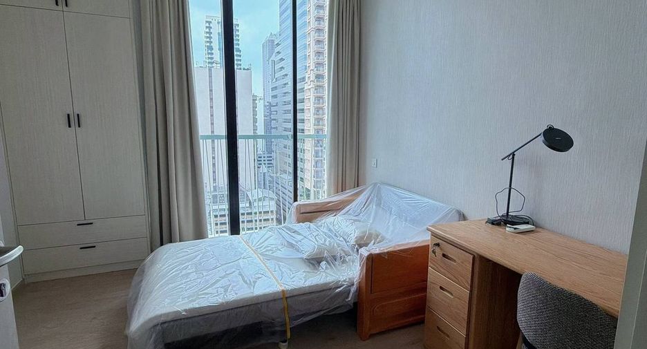 For rent 2 bedrooms condo in Watthana, Bangkok