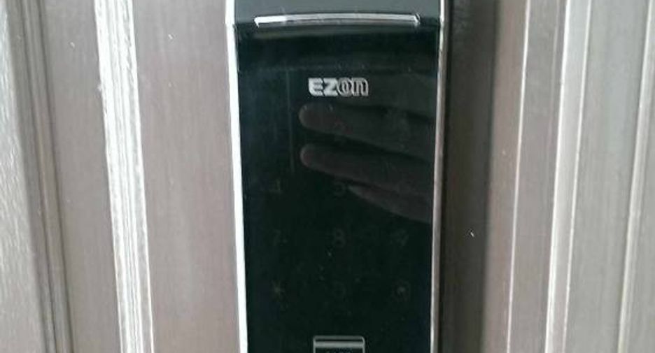 For sale 2 bedrooms condo in Khlong Toei, Bangkok