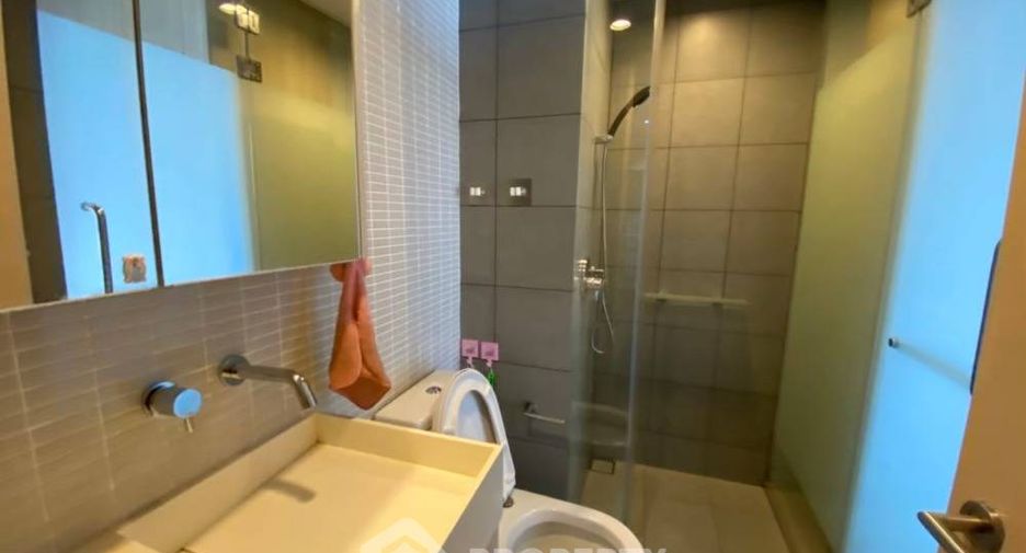 For sale 2 bedrooms condo in Phaya Thai, Bangkok