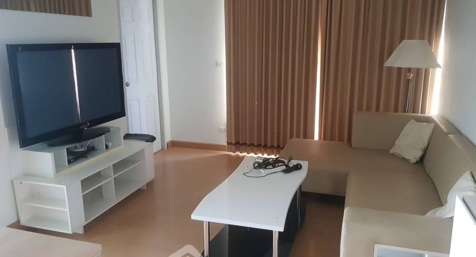 For sale 2 bedrooms condo in Huai Khwang, Bangkok