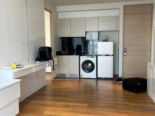 For sale 2 bedrooms condo in Khlong Toei, Bangkok