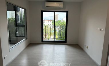 À vendre 2 chambres condo à Phasi Charoen, Bangkok