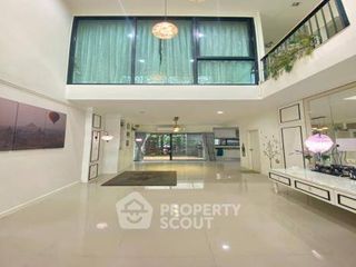 Reihenhaus zum Kauf mit 3 Zimmer in Bueng Kum, Bangkok