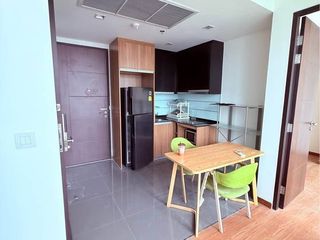 Продажа 1 кровать кондо в Патхум Щан, Бангкок