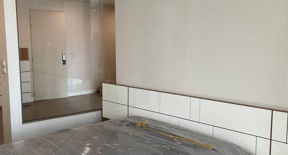 For sale 1 Beds condo in Khlong San, Bangkok
