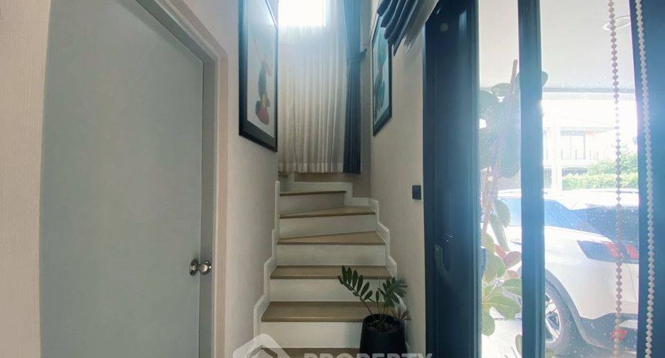 For sale 3 bedrooms house in Sai Mai, Bangkok