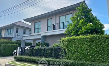 For sale 3 bedrooms house in Sai Mai, Bangkok