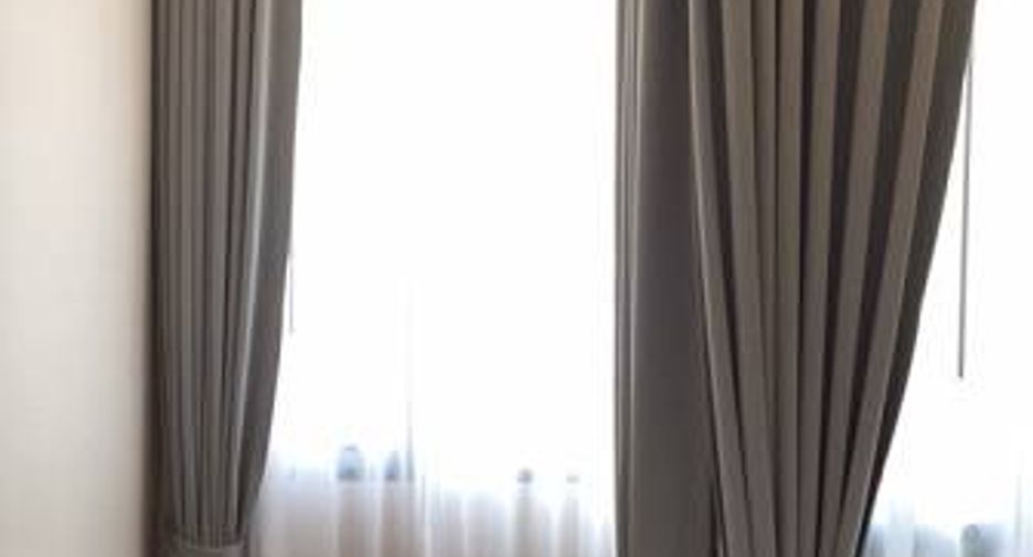 For sale 1 bed condo in Phra Khanong, Bangkok
