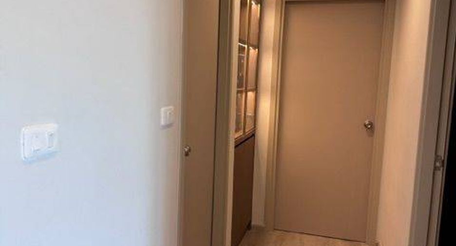 For sale 2 bedrooms condo in Bang Phlat, Bangkok