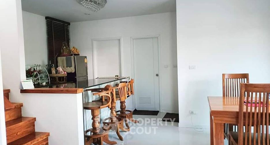 For sale 3 bedrooms house in Sai Mai, Bangkok