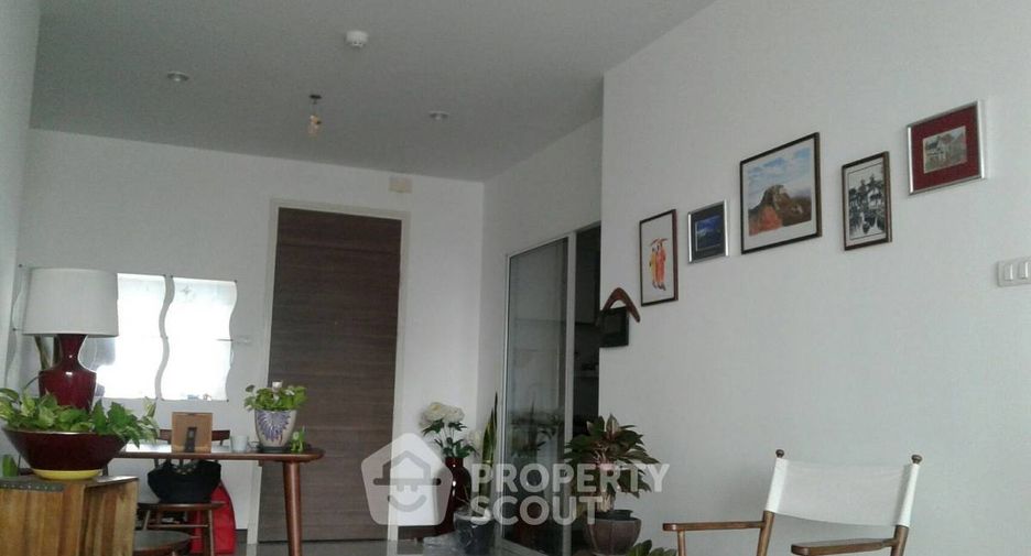 For sale 1 bed condo in Yan Nawa, Bangkok