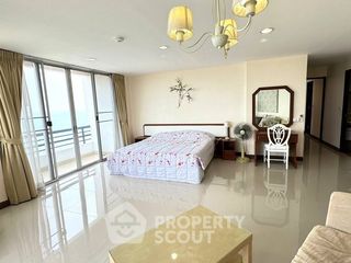 For rent and for sale 3 bedrooms condo in Si Racha, Chonburi