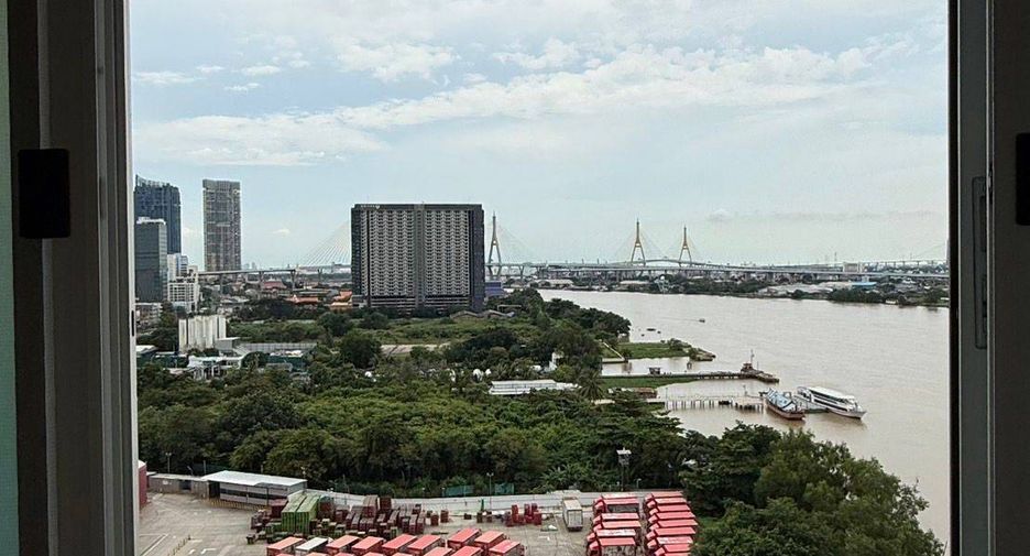 For sale 3 bedrooms condo in Yan Nawa, Bangkok