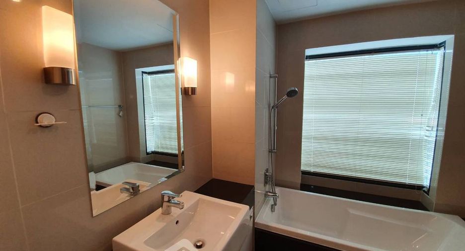 Condo en venta de 2 habitaciones en Watthana, Bangkok