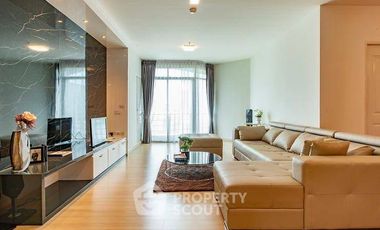 For sale 2 ベッドルーム condo in Sathon, Bangkok