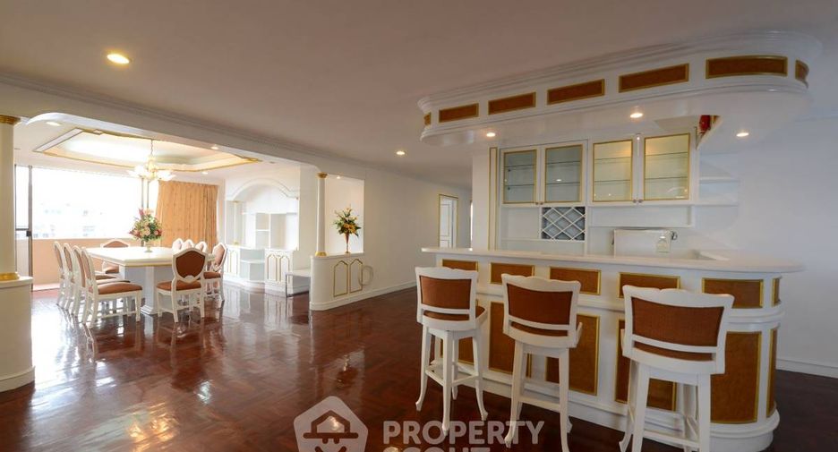 Wohnung zum Kauf mit 3 Zimmer in Watthana, Bangkok