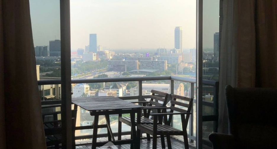 Condo en venta de 2 habitaciones en Pathum Wan, Bangkok
