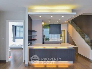 ขาย 3 ห้องนอน คอนโด ใน คลองสาน, กรุงเทพฯ